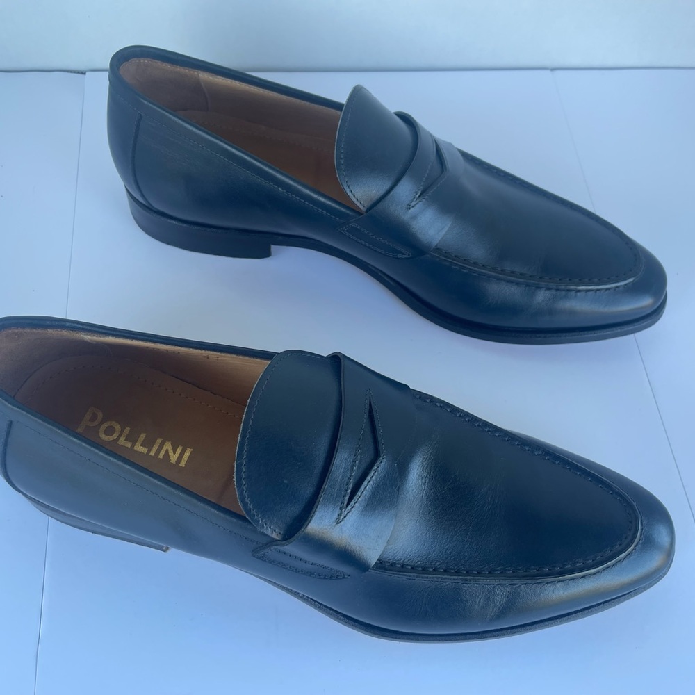 POLLINI Italy Men’s Navy leather slip-on Penny Loafer size 41